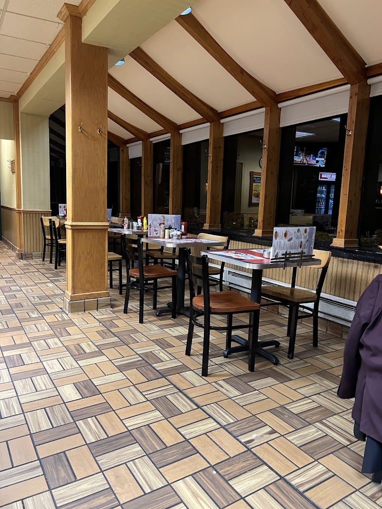  George Webb Restaurant