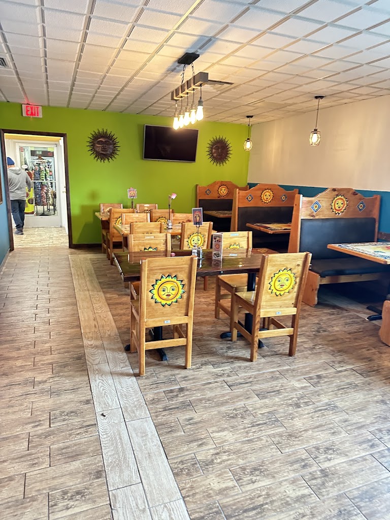  Taqueria El Sol - Marshfield