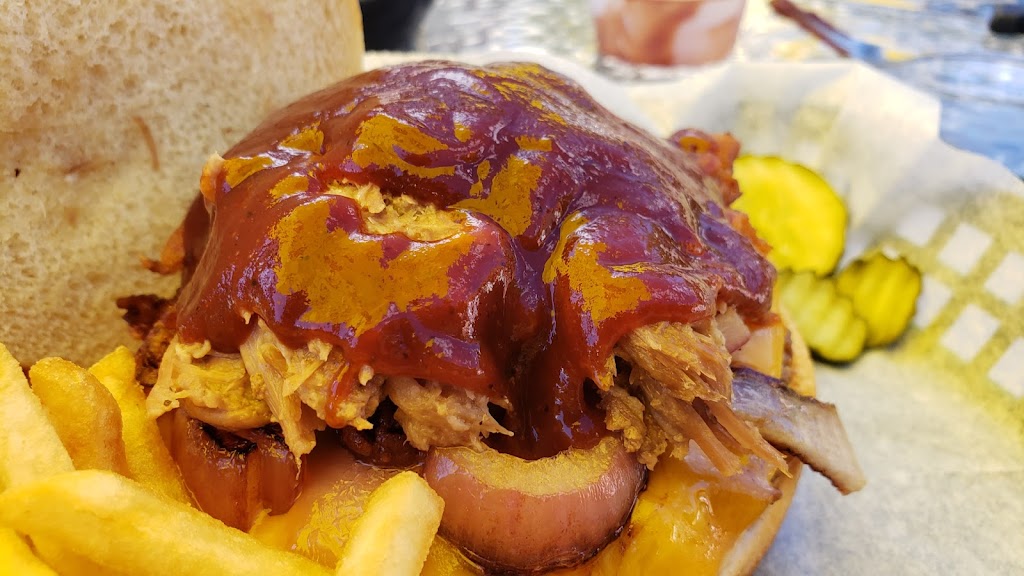  Mulligans Sports Bar & Grill