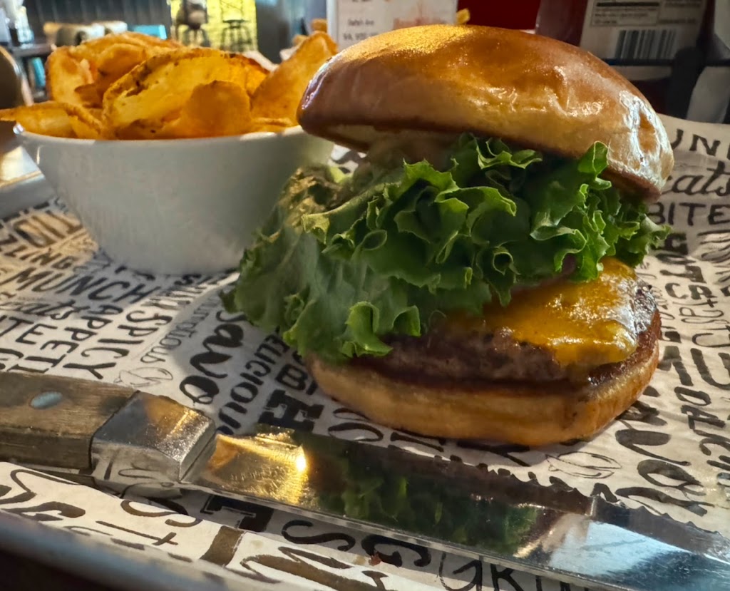  Brick's Downtown Bar & Grill