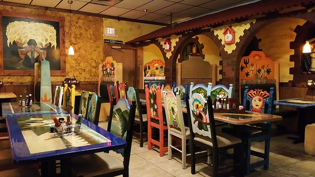  Luna Maya Restaurant