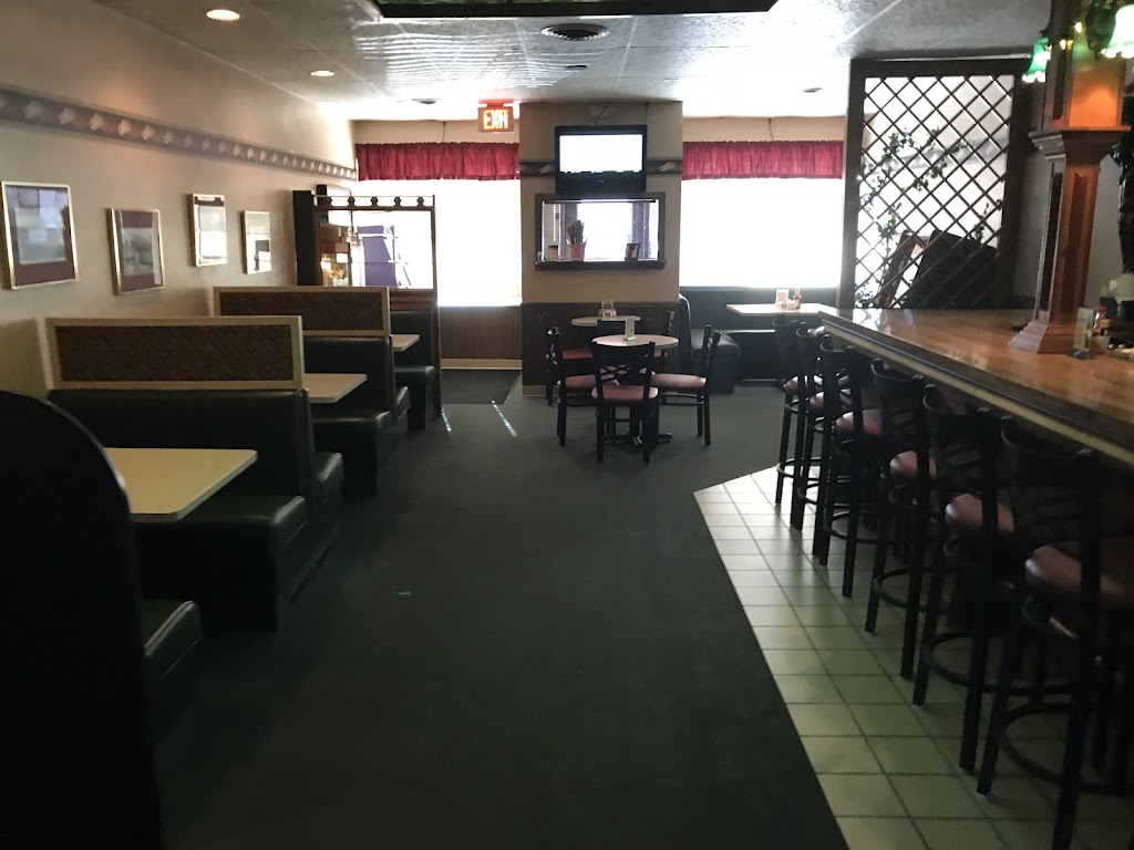  Jeff's On the Square