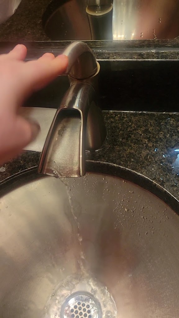  Green Mill Restaurant & Bar