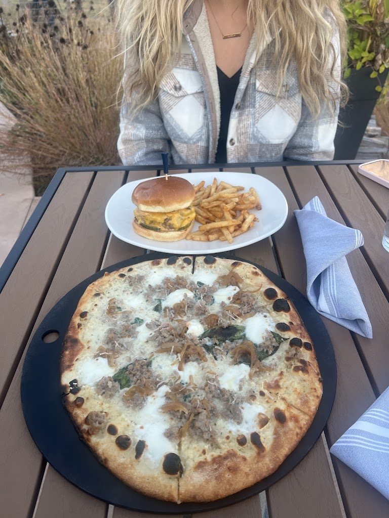  The Grounds Pizza Bar Restaurant
