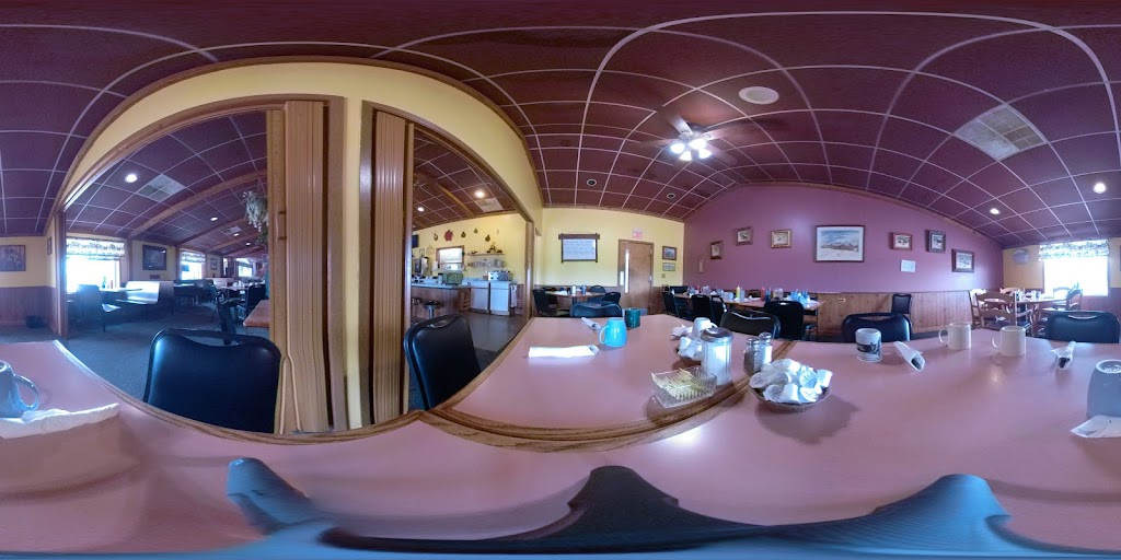  Four Corners Restaurant & Bar