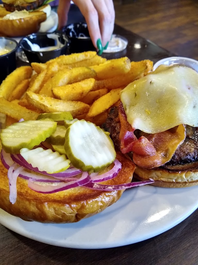  The Slinger House Pub & Grille