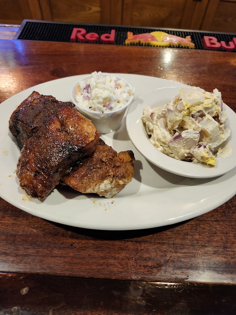  MOJOZ SALOON. & CATERING