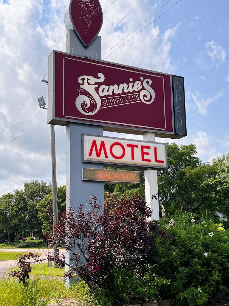  Fannies Supper Club & Motel