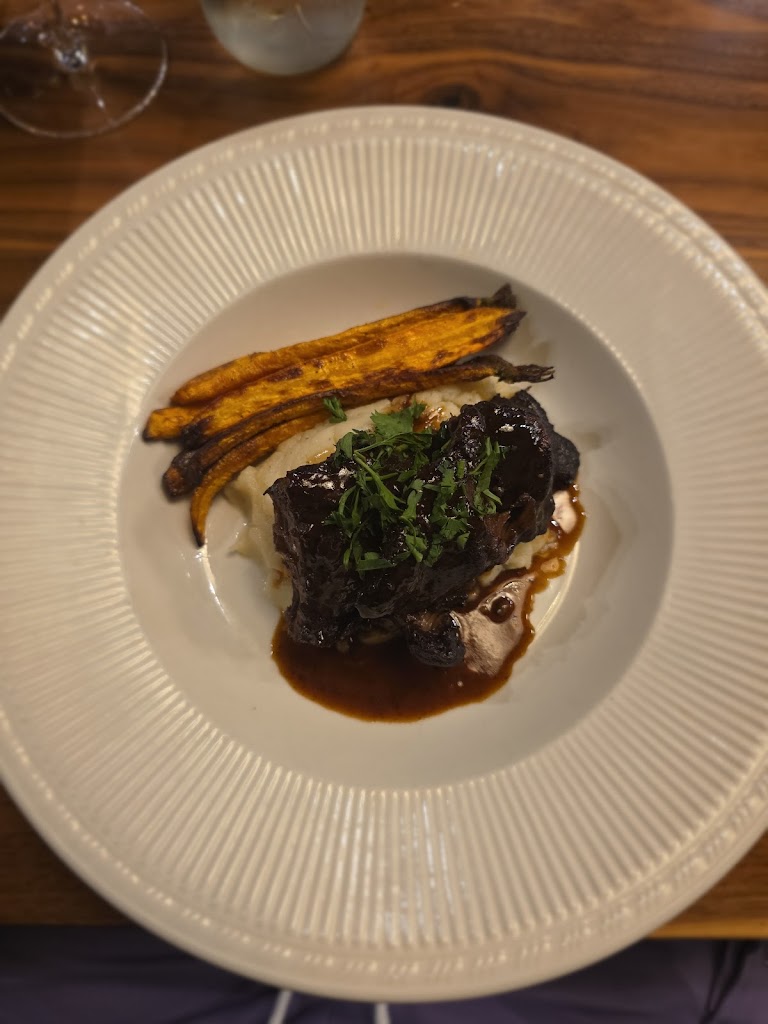  Rusted Roost Restaurant & Bar