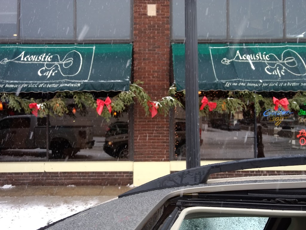  Acoustic Café