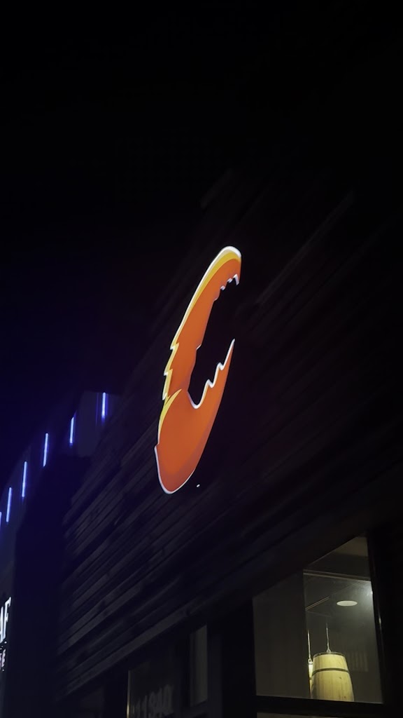  Crafty Crab Wauwatosa