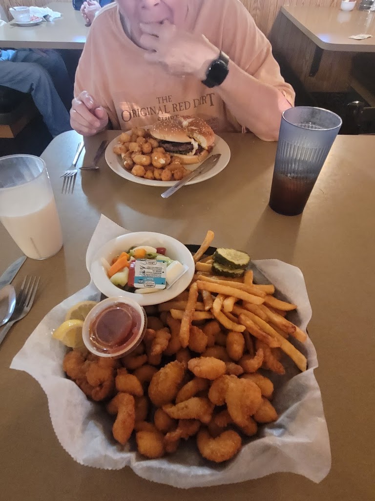  Chequamegon Family Restaurant