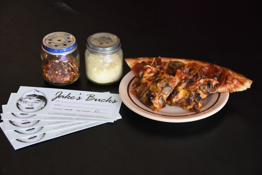  Jake's Pizza Green Bay