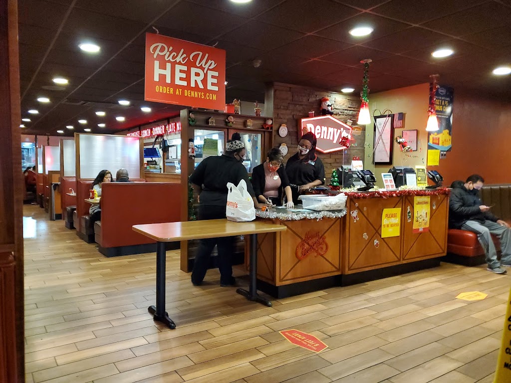  Denny's