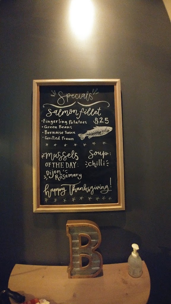  Bonobo American Bistro