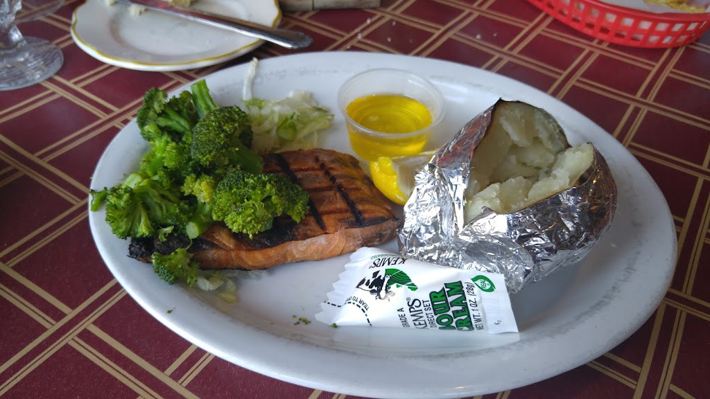  Granite Inn Bar and Restaurant.