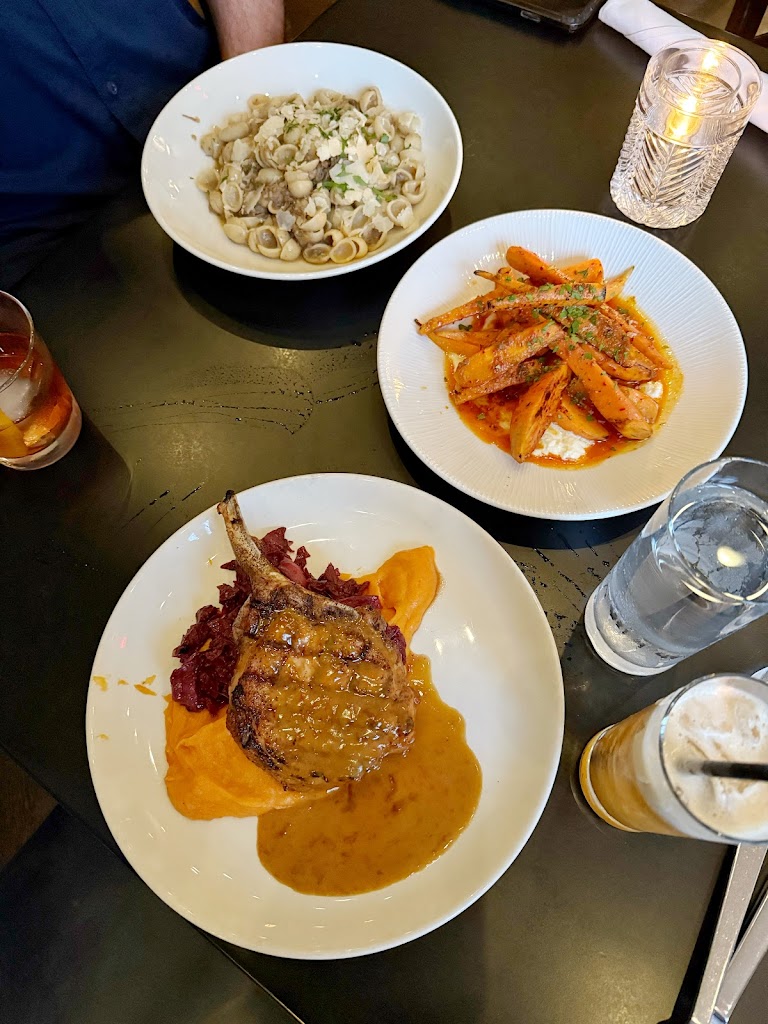  Buckley's Restaurant & Bar