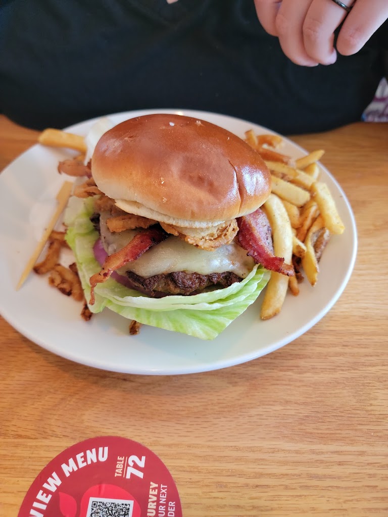  Applebee's Grill + Bar