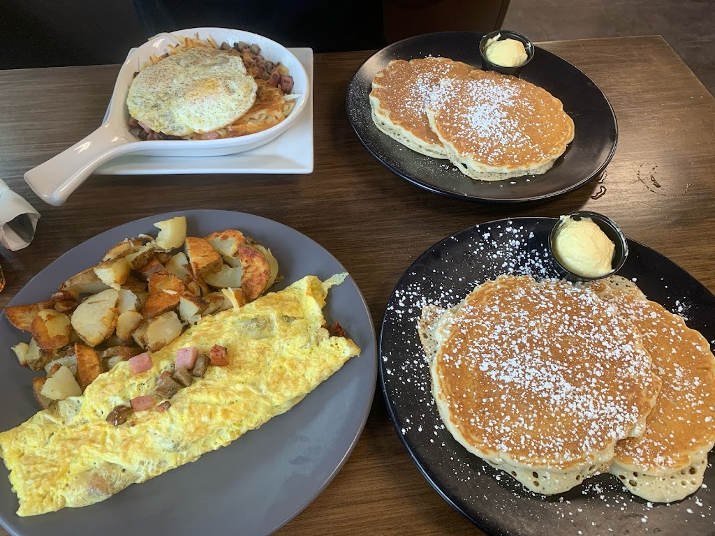  Lida's Breakfast & Lunch