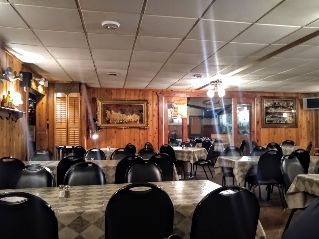  Kincaid’s Country Inn