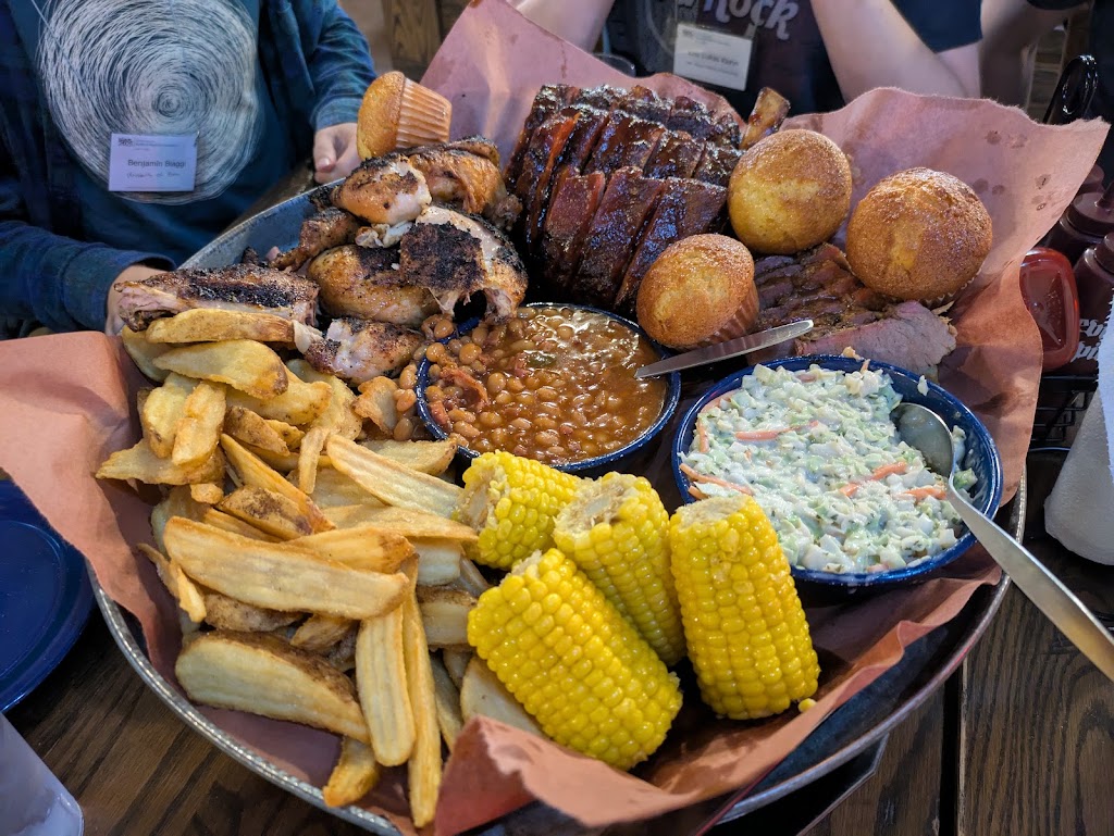  Famous Dave's Bar-B-Que