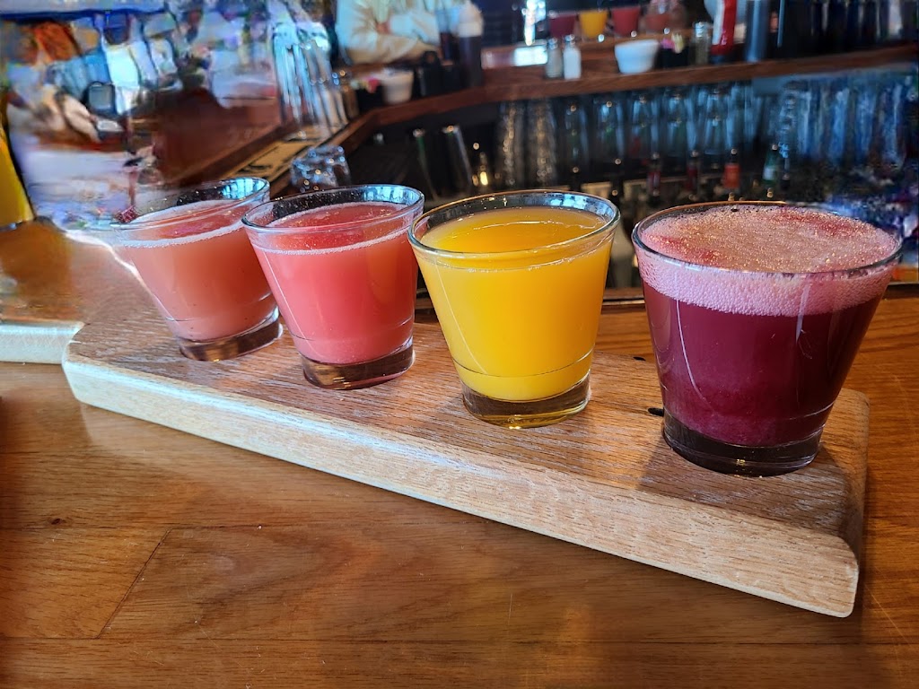  Blue Moon Restaurant