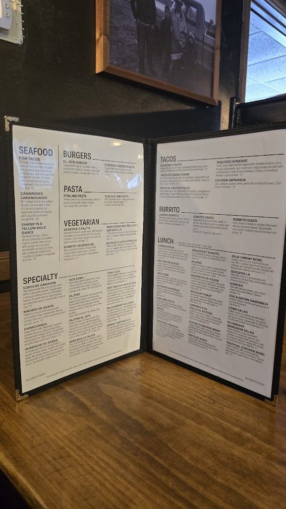  El Jefe Mexican Bar and Grill