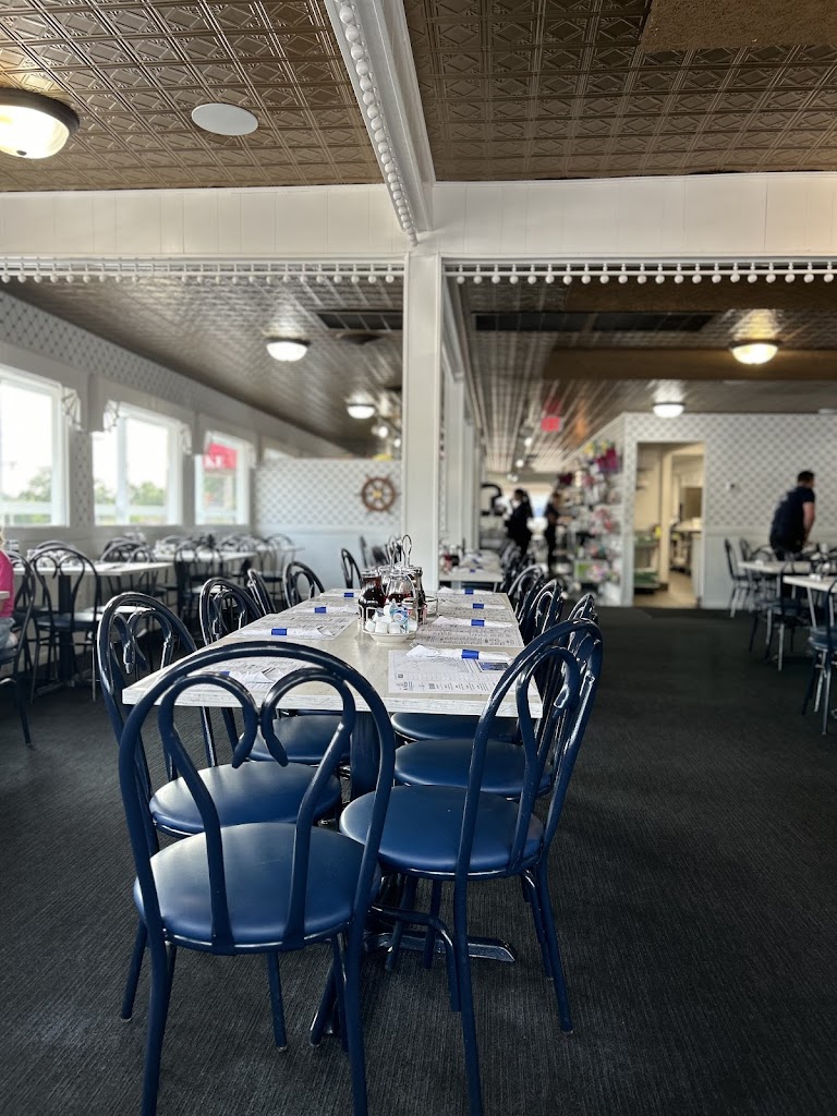  Mr. Pancake Restaurant