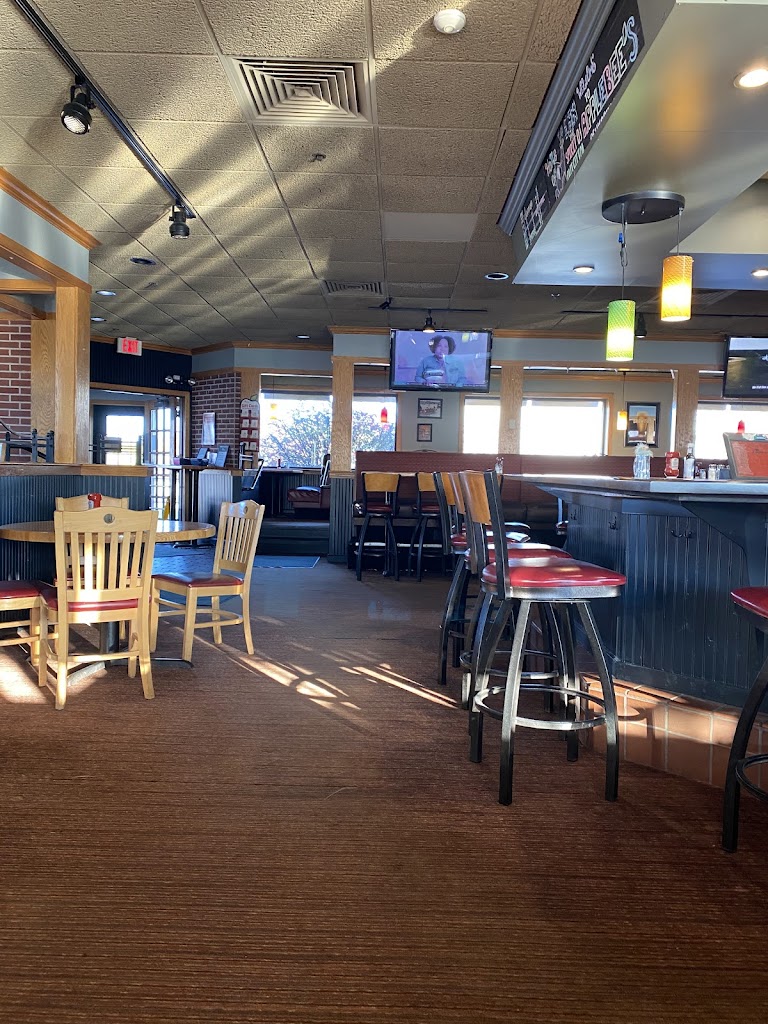  Applebee's Grill + Bar