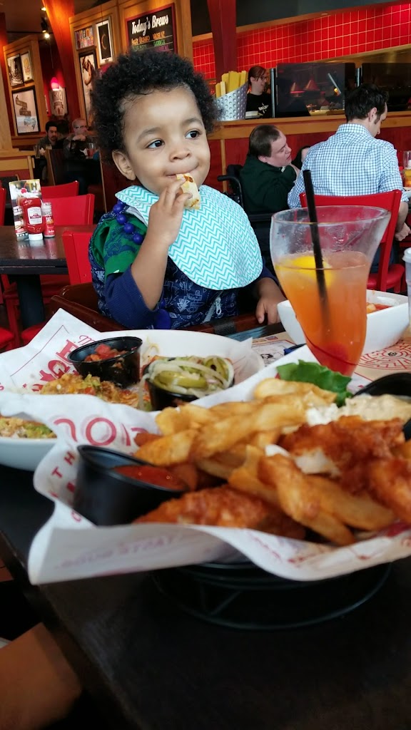  Red Robin Gourmet Burgers and Brews
