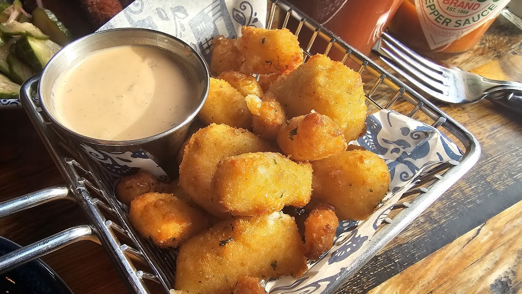  Café Hollander Brookfield Corners