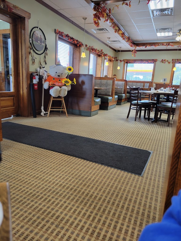  Gimi's BRF Family Restaurant