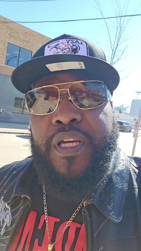  Harold's Chicken & Ice Bar