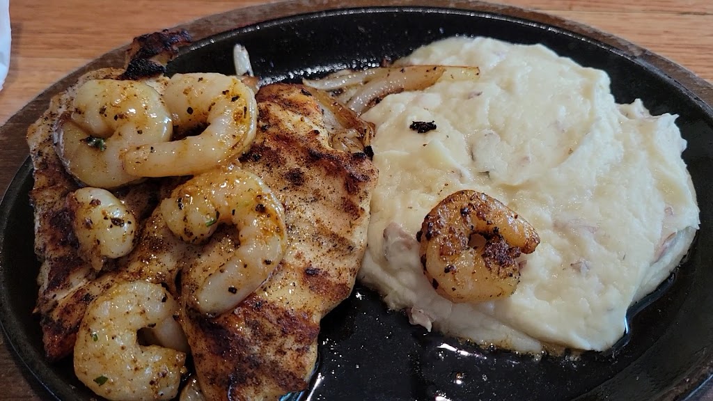  Applebee's Grill + Bar