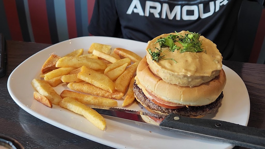  Red Robin Gourmet Burgers and Brews