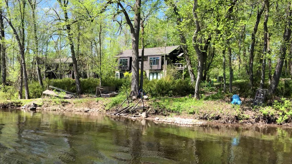  Stout's Island Lodge