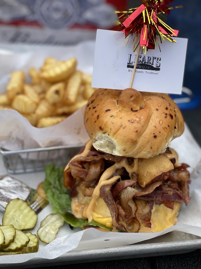  Licari's Bar & Grill