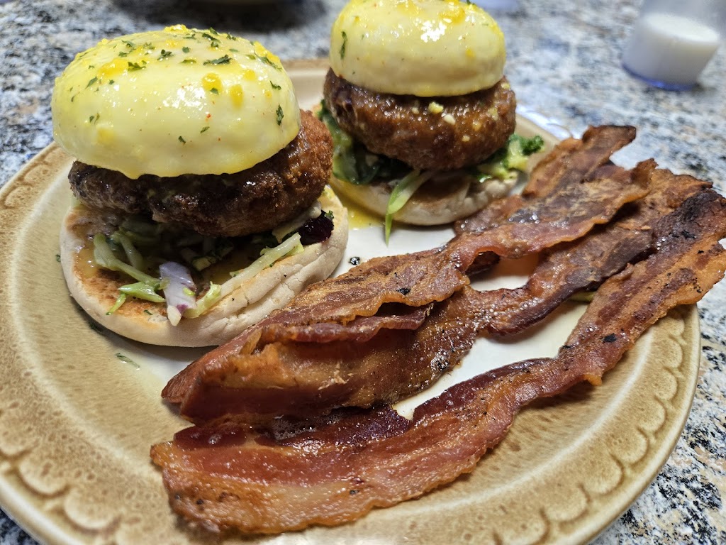  Novak's Noshery, LLC