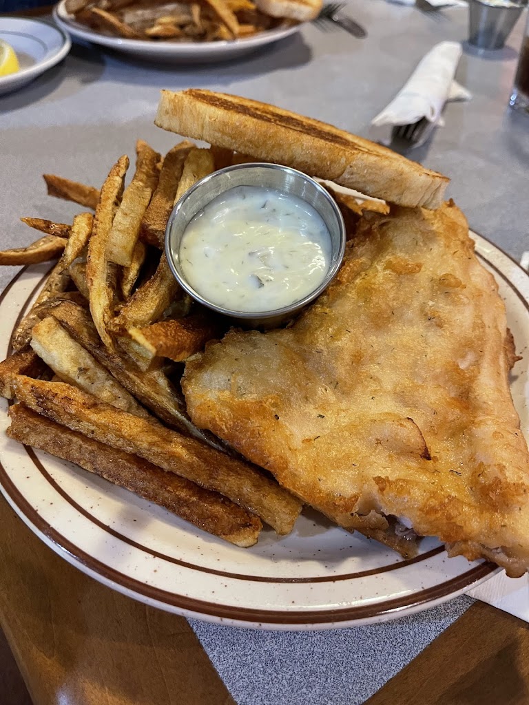  Four Corners Food & Spirits