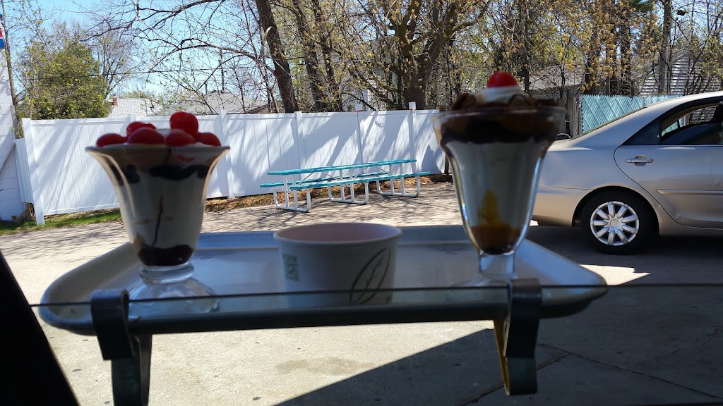  Leon's Frozen Custard