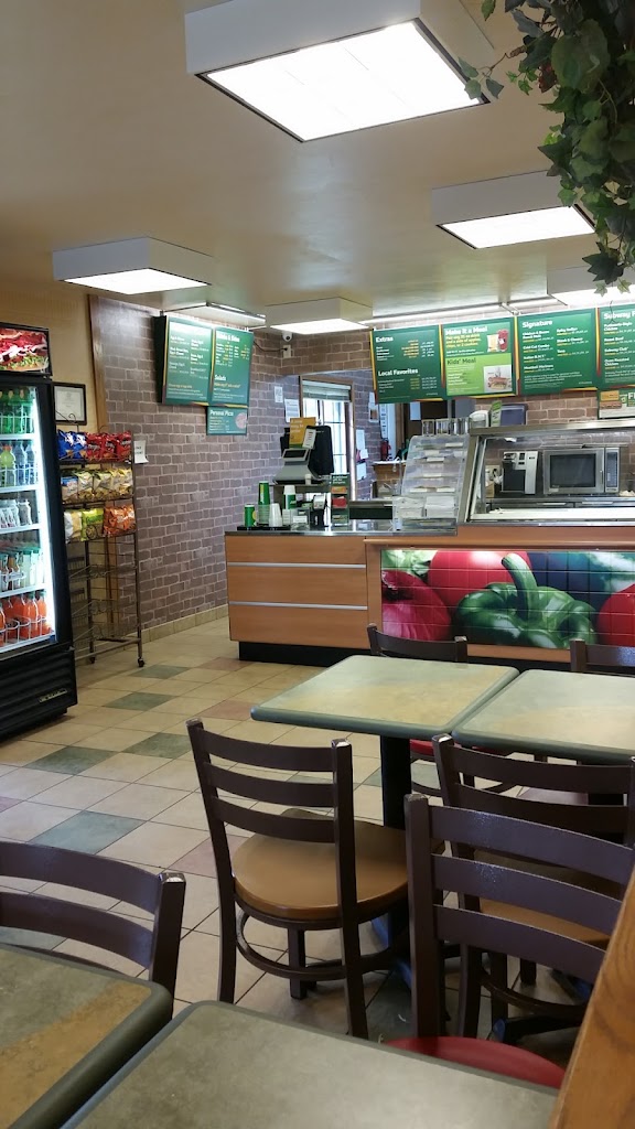  SUBWAY®Restaurants