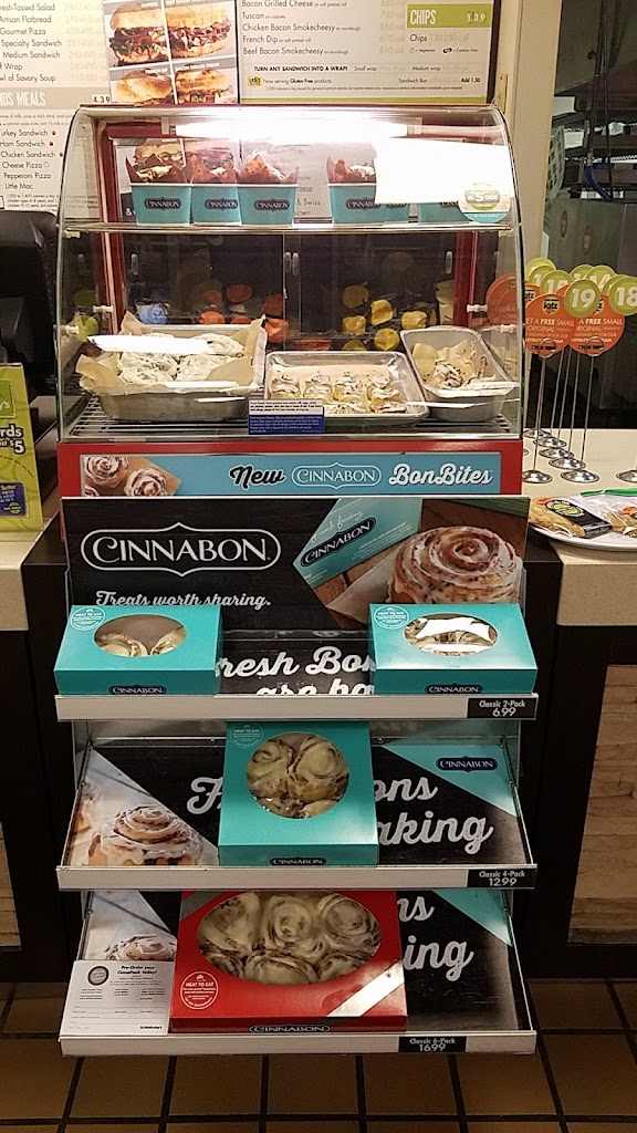  Cinnabon