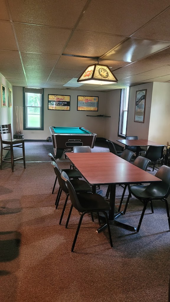  Footbridge Bar & Grill