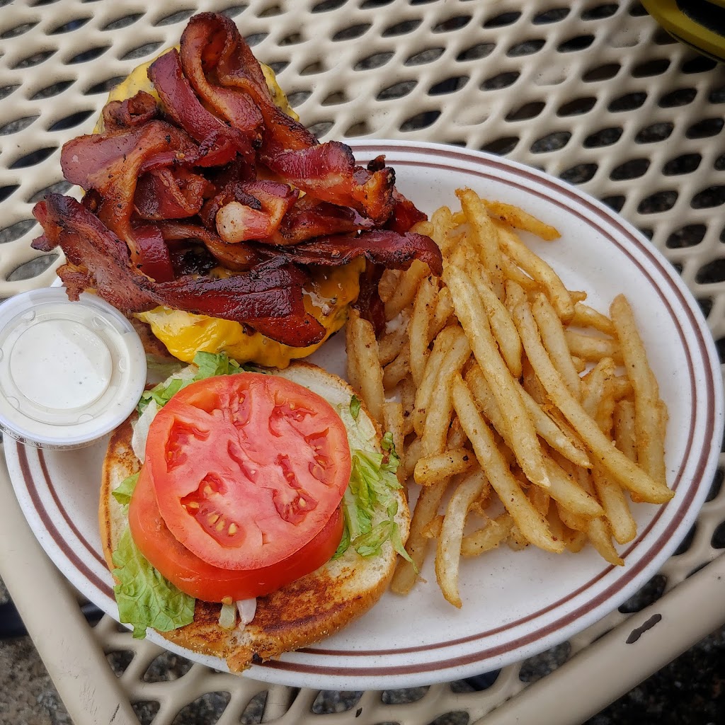  Jerzy's Eagle Crest Bar