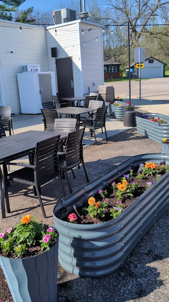  Ferry X-ing Bar & Grill