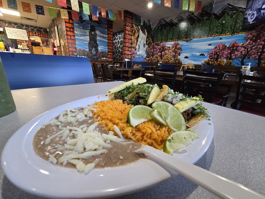  El Neno Tacos & Tortas