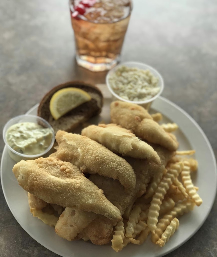  Fishtail Inn Bar & Grill