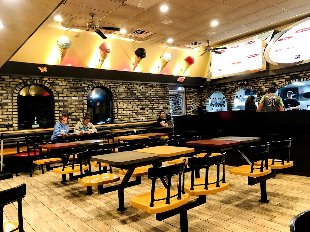  Oscar's Frozen Custard