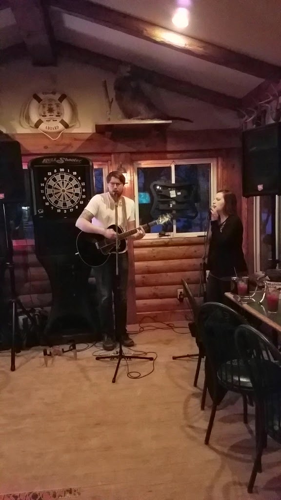  Zig’s Lakeside Pub and Grill