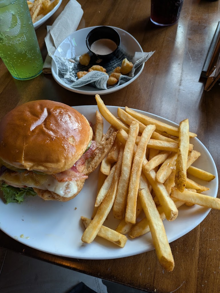  The Night Owl Sports Pub & Eatery